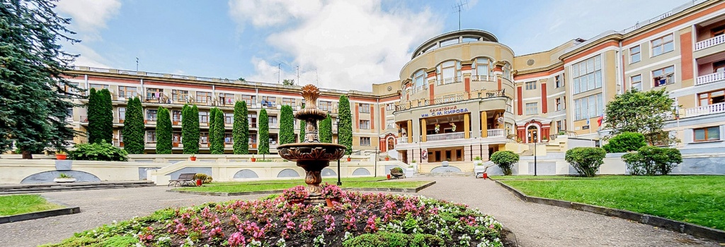 sanatorij-im.-kirova-kislovodsk.jpg