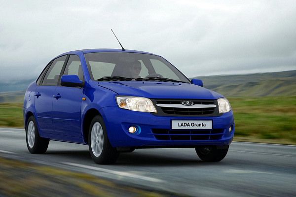 Автомобили с комплектующими РПРЗ остаются лидерами продаж в России